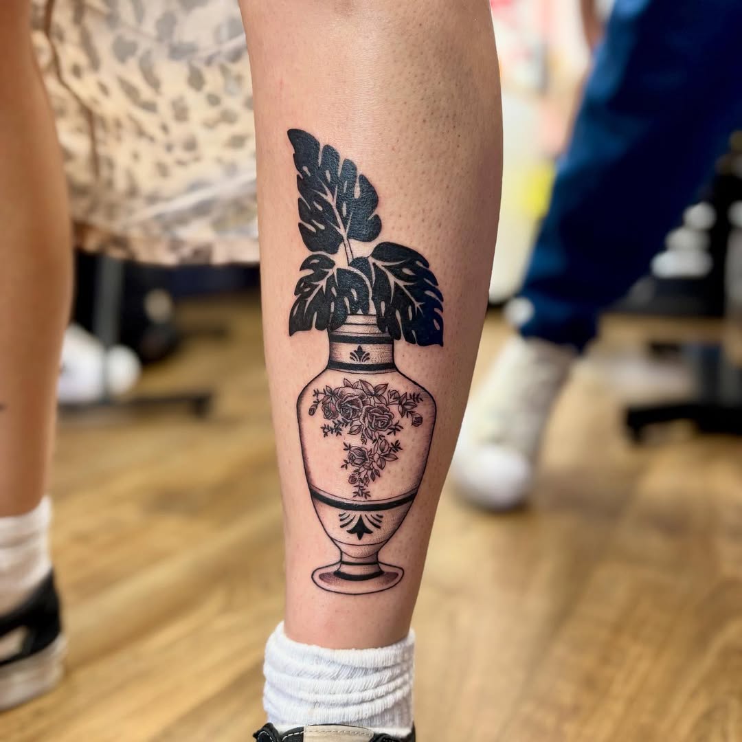 31 Shin Tattoo Ideas: Bold Placement, Refined Detail, and Statement Style