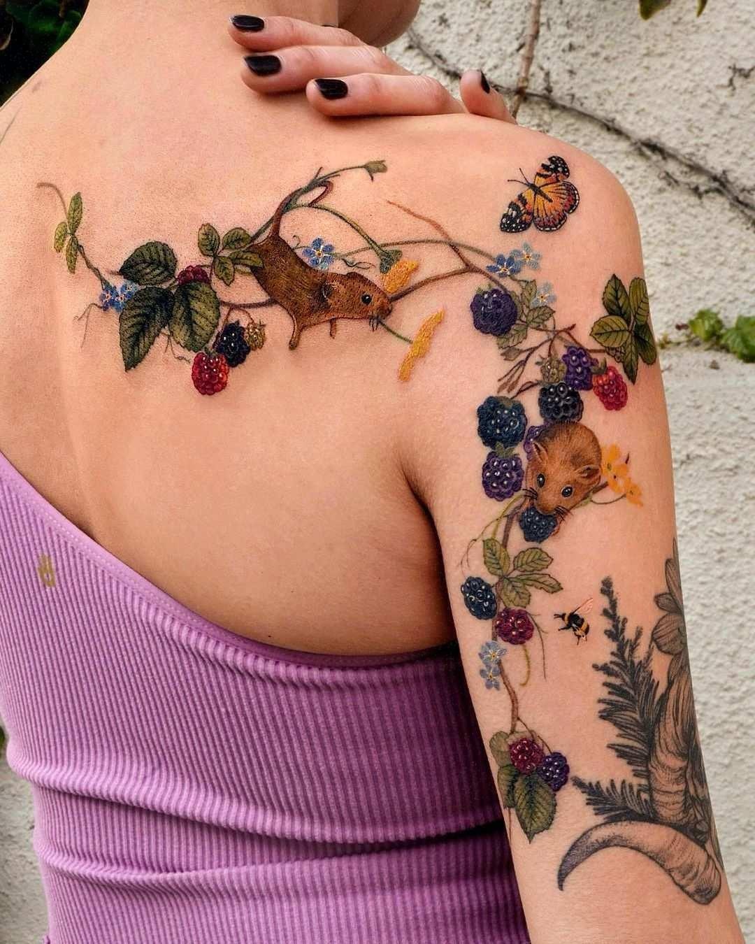 30 Shoulder Tattoo Ideas: From Feminine Florals to Bold Dragon Statements