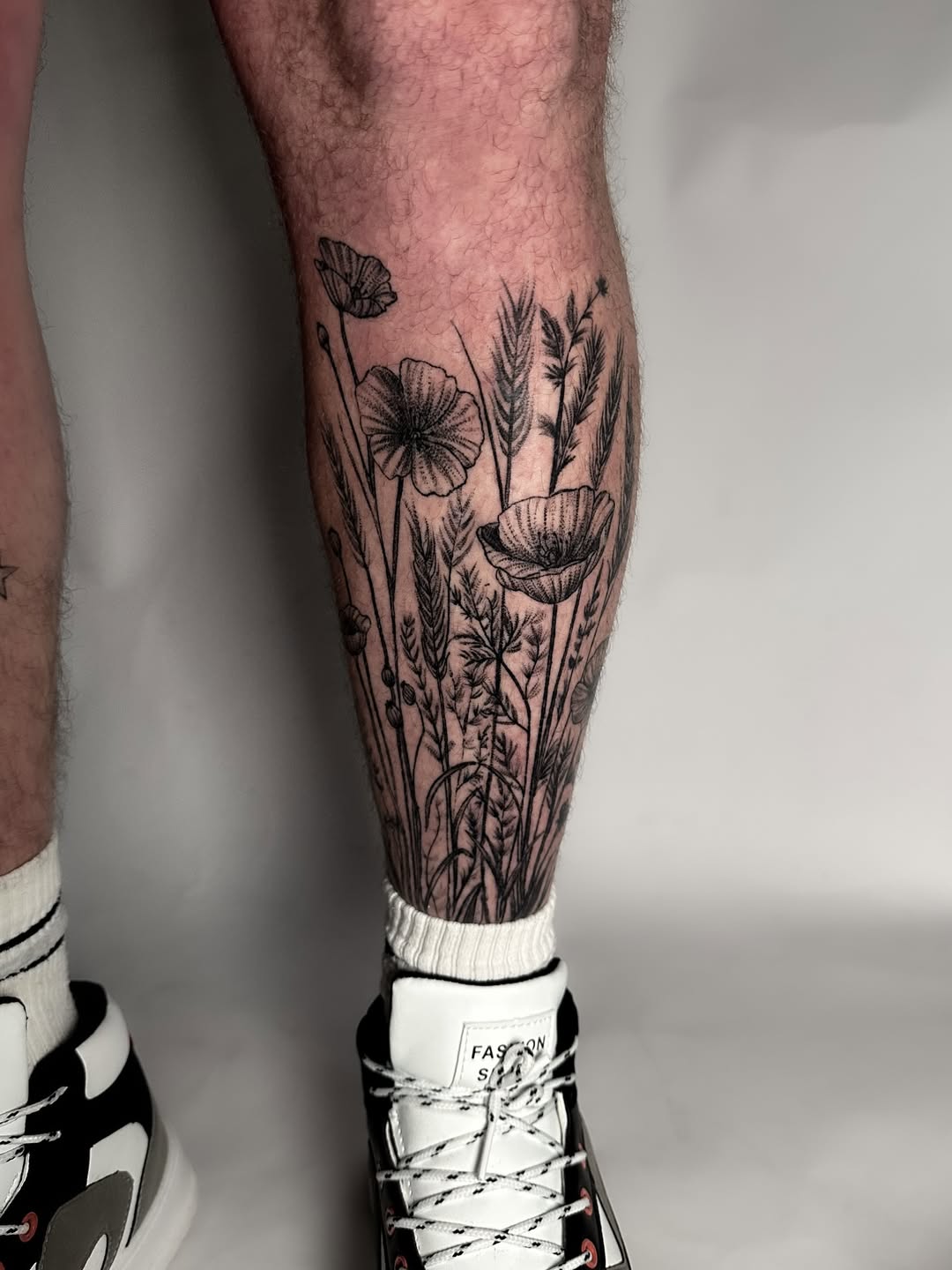 31 Shin Tattoo Ideas: Bold Placement, Refined Detail, and Statement Style