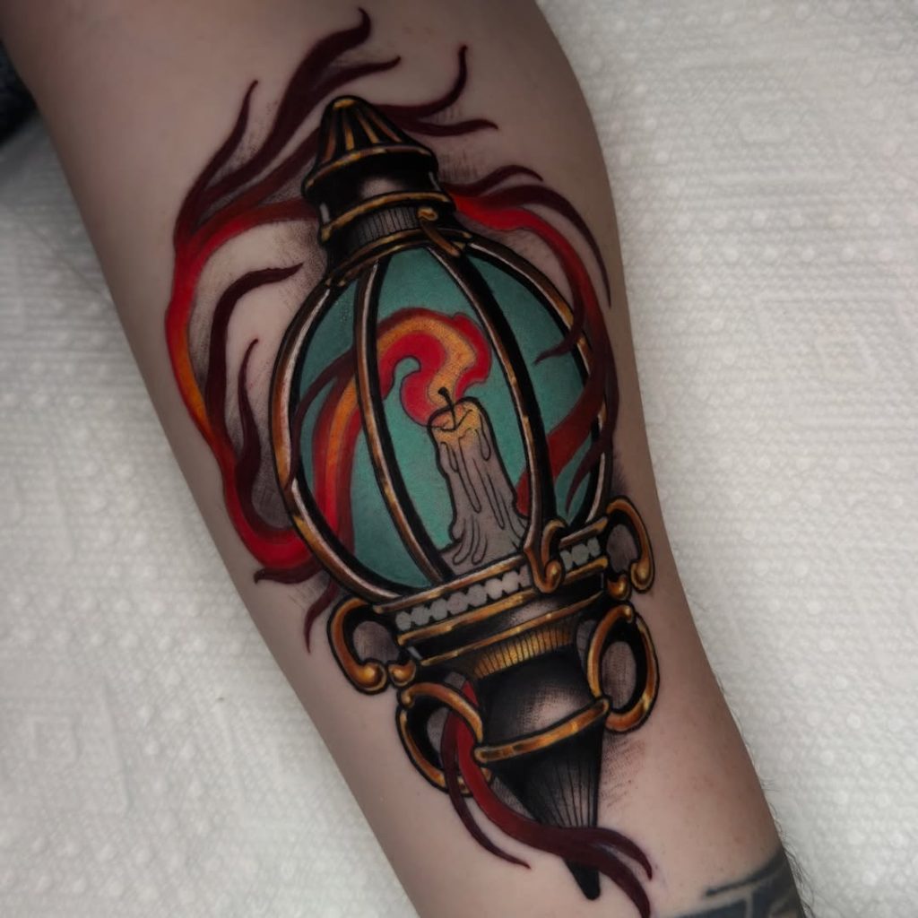 Lantern Tattoo Ideas – Symbolic Light, Gothic, Floral and Fine Line ...