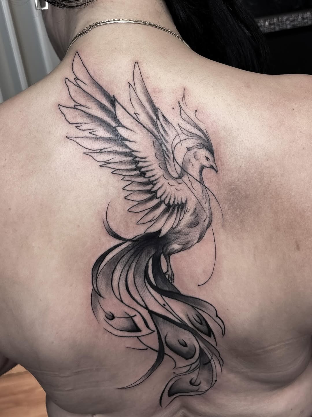 30 Back Tattoo Women: Bold Statements, Fine Line Details, and Meaningful Designs