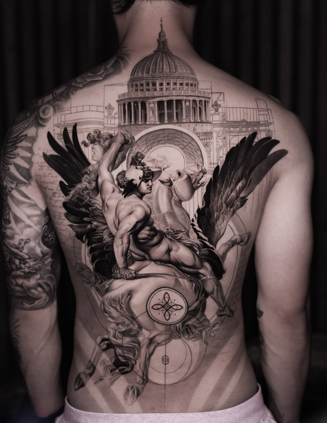 30 Back Tattoo for Men: Power, Symbolism, and Modern Design Language
