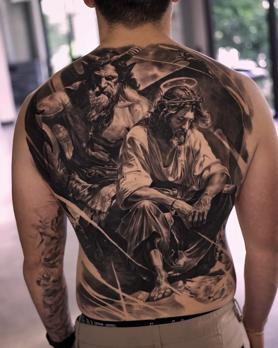 30 Back Tattoo for Men: Power, Symbolism, and Modern Design Language