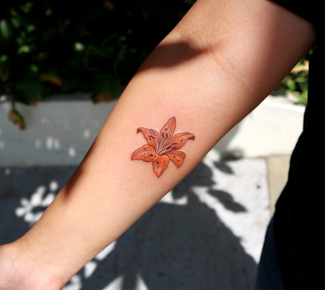 30 Tiger Lily Tattoo Ideas: Bold, Feminine, and Unforgettable Designs