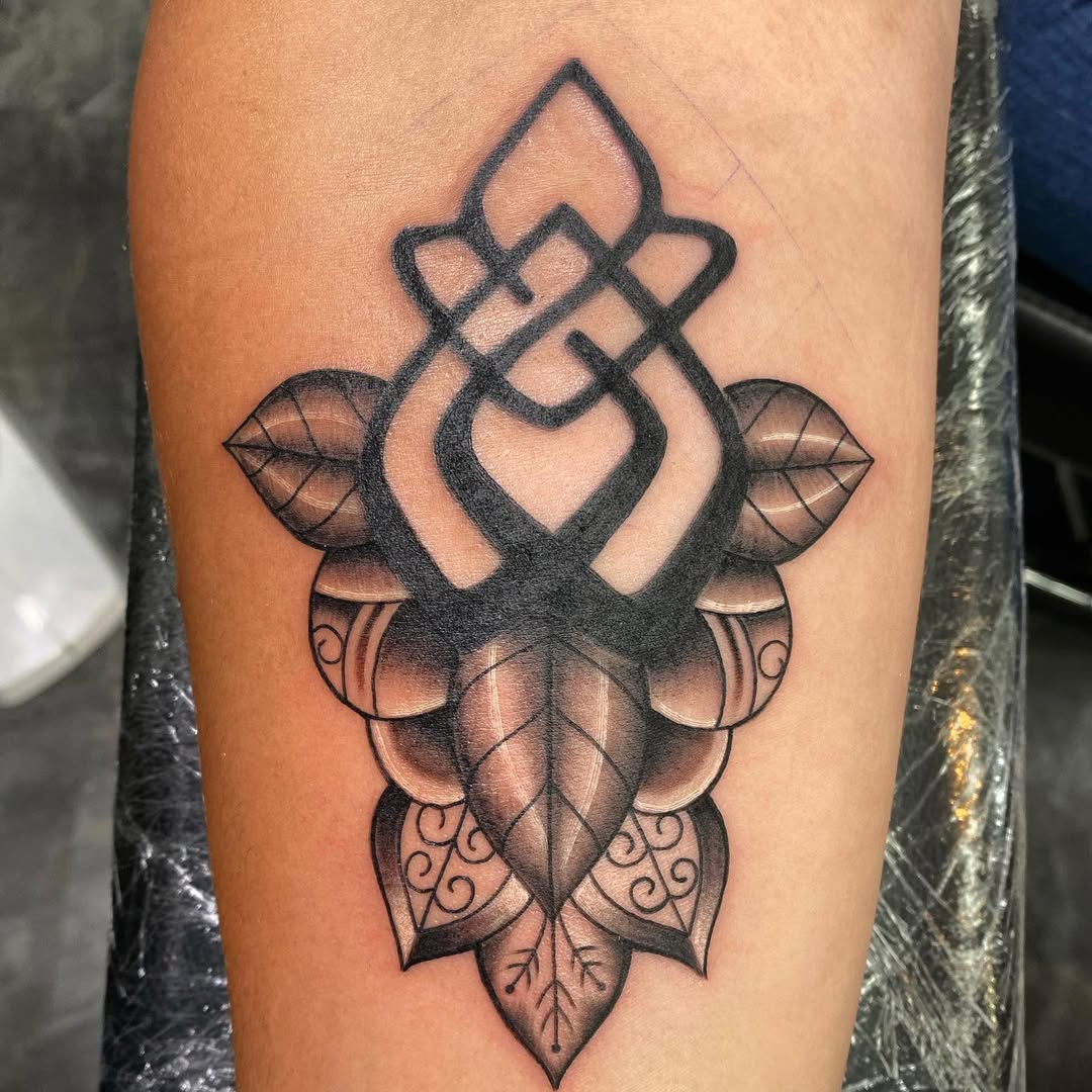 28 Survivor Tattoo Ideas: Symbols of Strength, Healing, and Unity