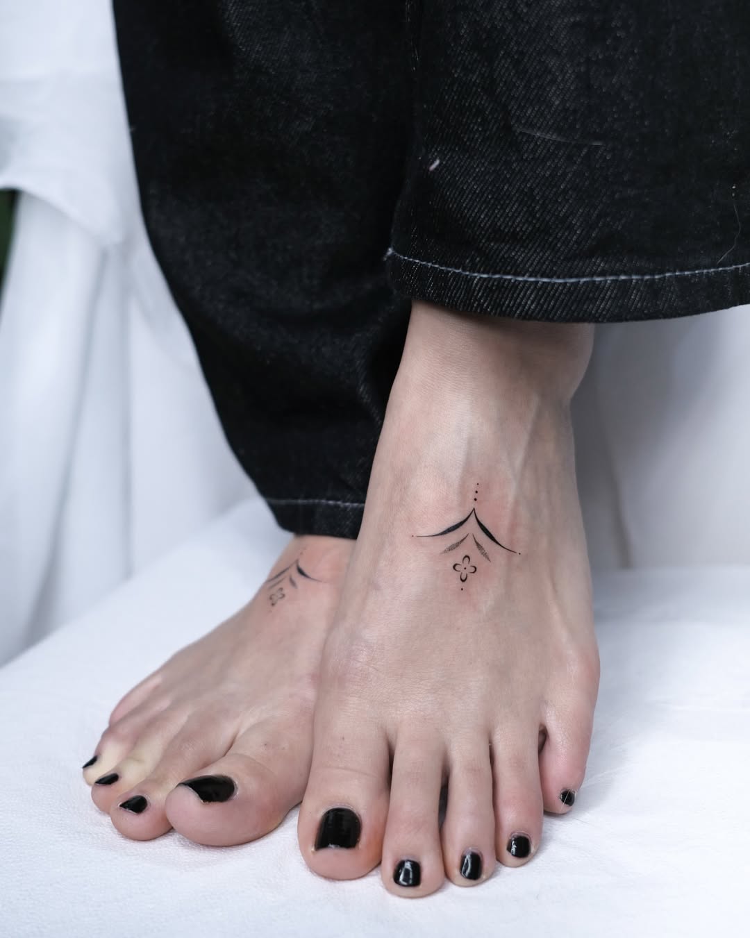 32 Stick and Poke Tattoo Ideas: Tiny Statements with Big Personality