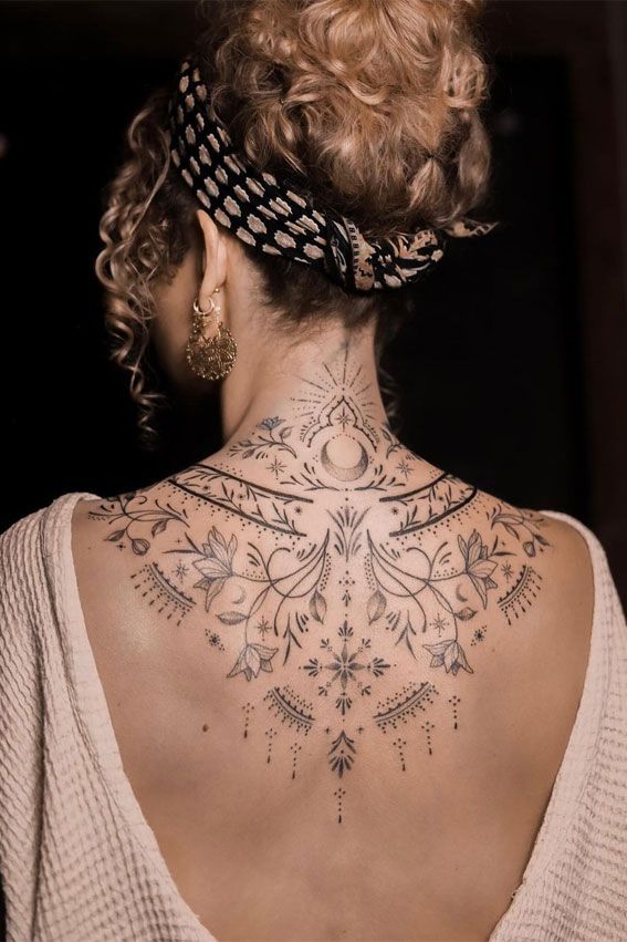 30 Back Tattoo Women: Bold Statements, Fine Line Details, and Meaningful Designs