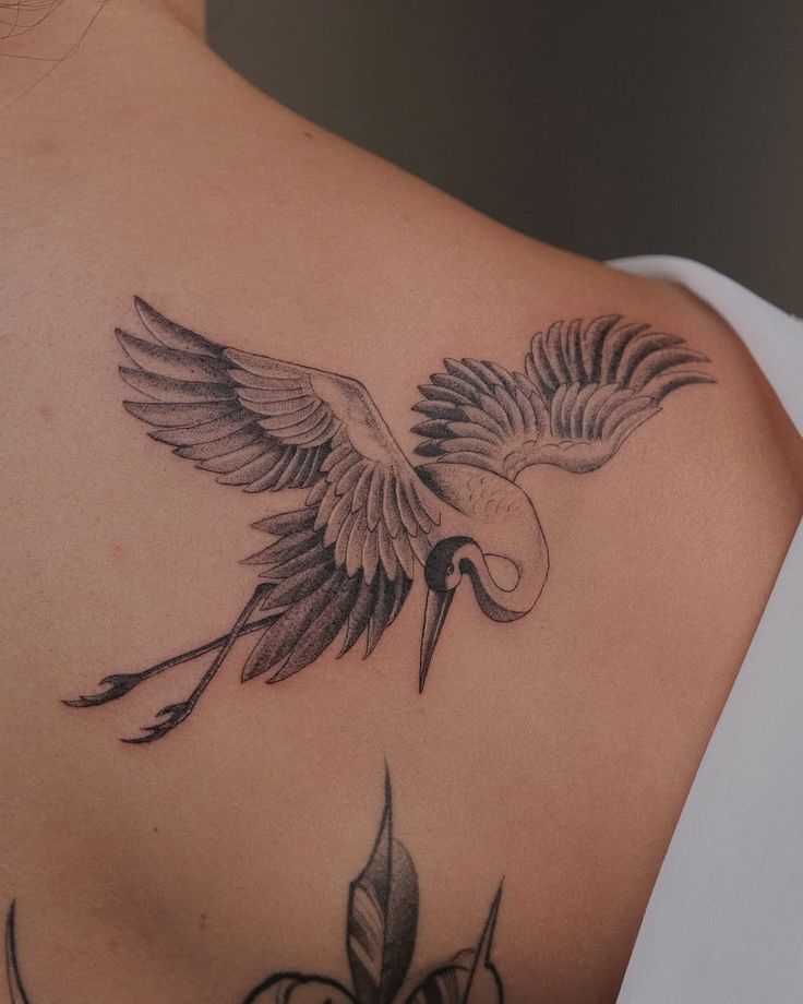 29 Crane Tattoo Ideas: Symbolism, Style, and Modern Interpretations