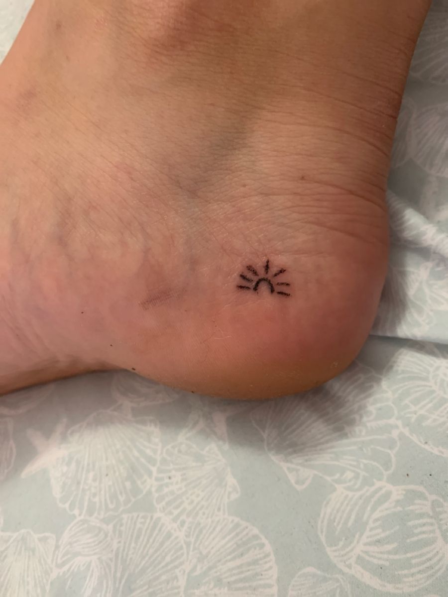 32 Stick and Poke Tattoo Ideas: Tiny Statements with Big Personality