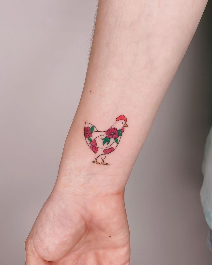 29 Chicken Tattoo Ideas: From Tiny Fine Line Designs to Bold Traditional Statements