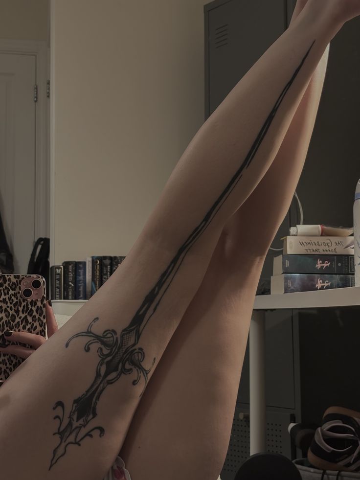 28 Back Of Thigh Tattoo Ideas: Feminine, Bold & Unforgettable Designs For Women