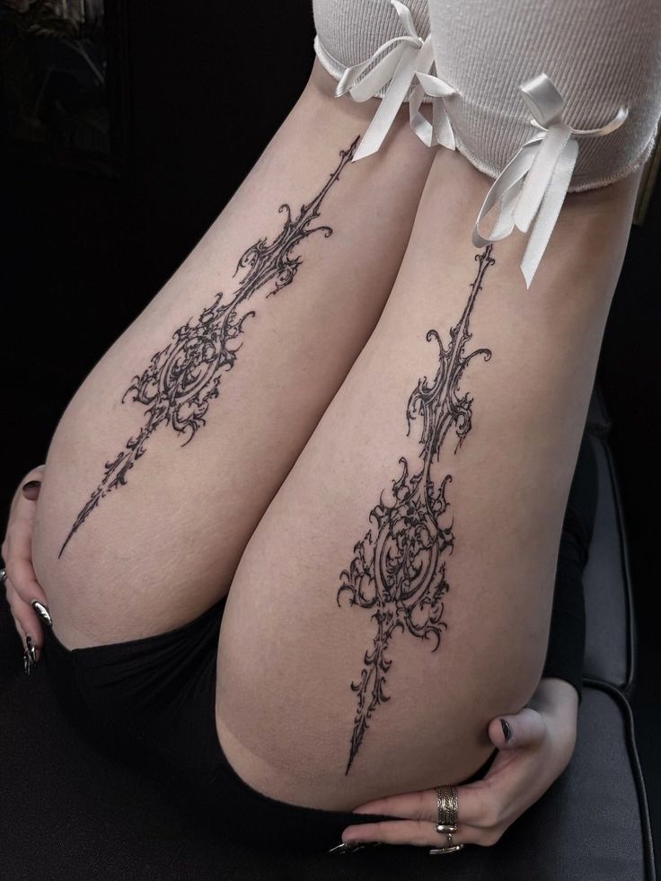 28 Back Of Thigh Tattoo Ideas: Feminine, Bold & Unforgettable Designs For Women