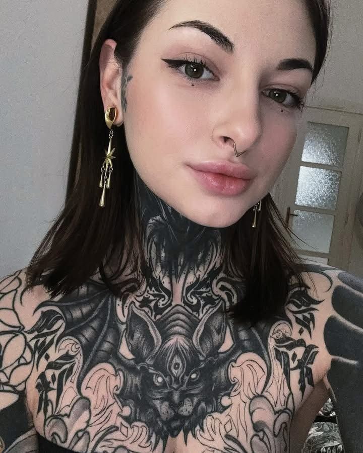 27 Throat Tattoo Ideas: Bold Statements, Floral Elegance, and Dark Ornamental Power