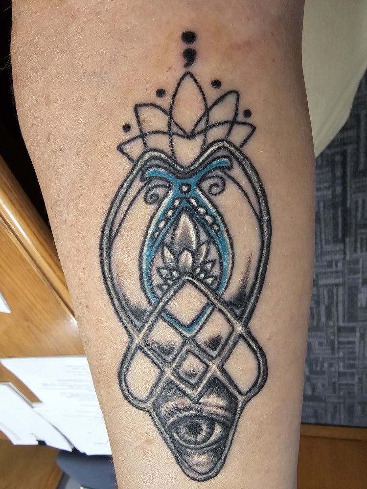 28 Survivor Tattoo Ideas: Symbols of Strength, Healing, and Unity