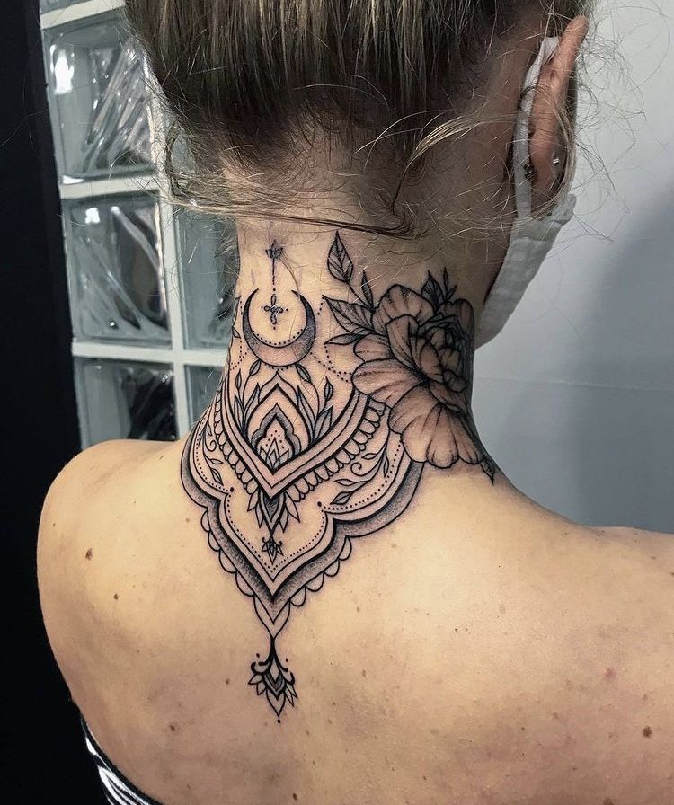 30 Neck Tattoo Women: Stylish, Subtle and Bold Ideas for Modern Ink