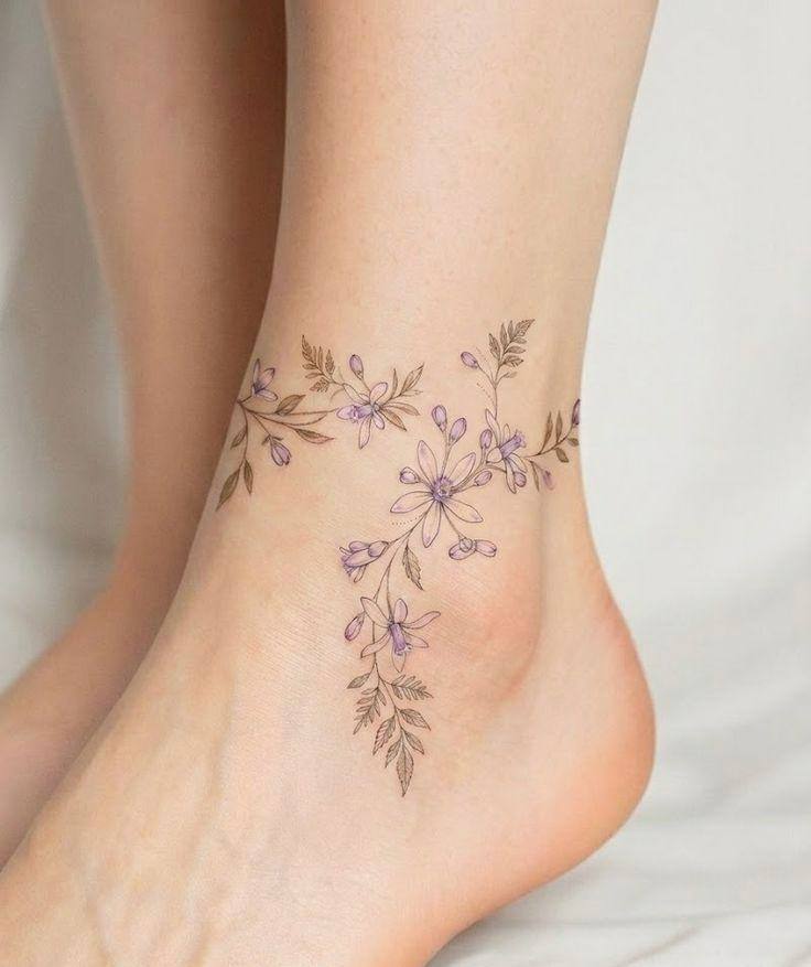 30 Anklet Tattoo Ideas 2026: Stylish Wrap Around, Chain & Fine Line Designs For Women