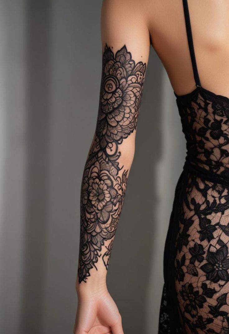 28 Lace Tattoo Ideas: Elegant Designs Inspired by Delicate Fabric