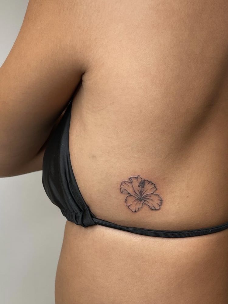 30 Tiny Tattoo Ideas 2026: Minimal Ink With Maximum Meaning