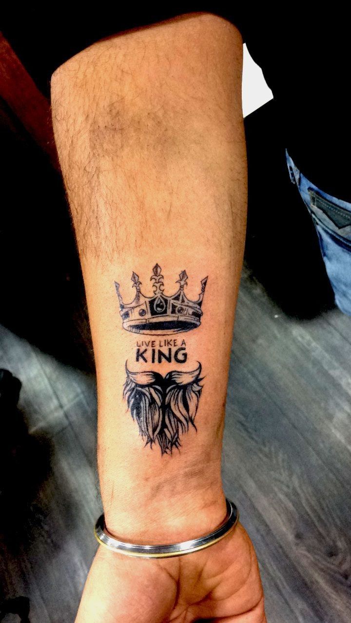 27 King Tattoo Ideas – Powerful Crown, Chess, And Royal Symbol Designs For Men And Women
