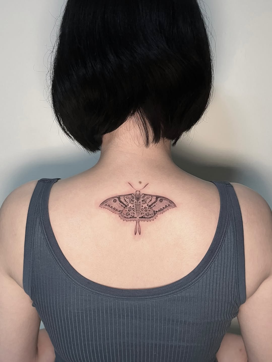 28 Lace Tattoo Ideas: Elegant Designs Inspired by Delicate Fabric