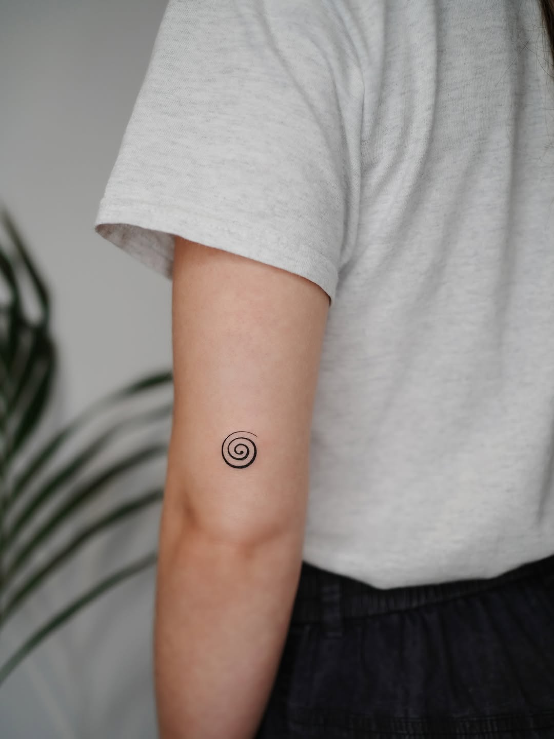 31 Spiral Tattoo Ideas 2026: Modern Flow Meets Timeless Meaning