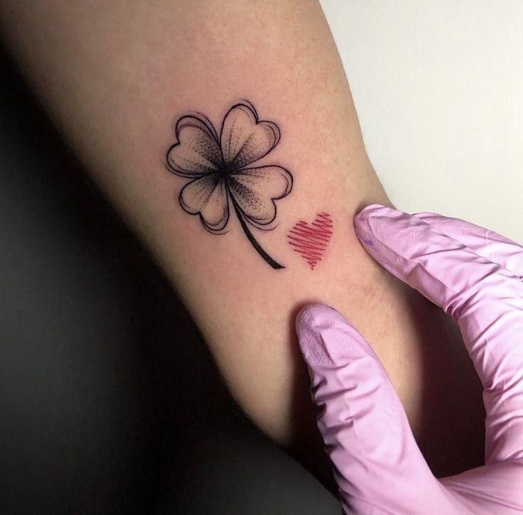 29 Clover Tattoo Ideas: Timeless Symbols of Luck, Love, and Identity