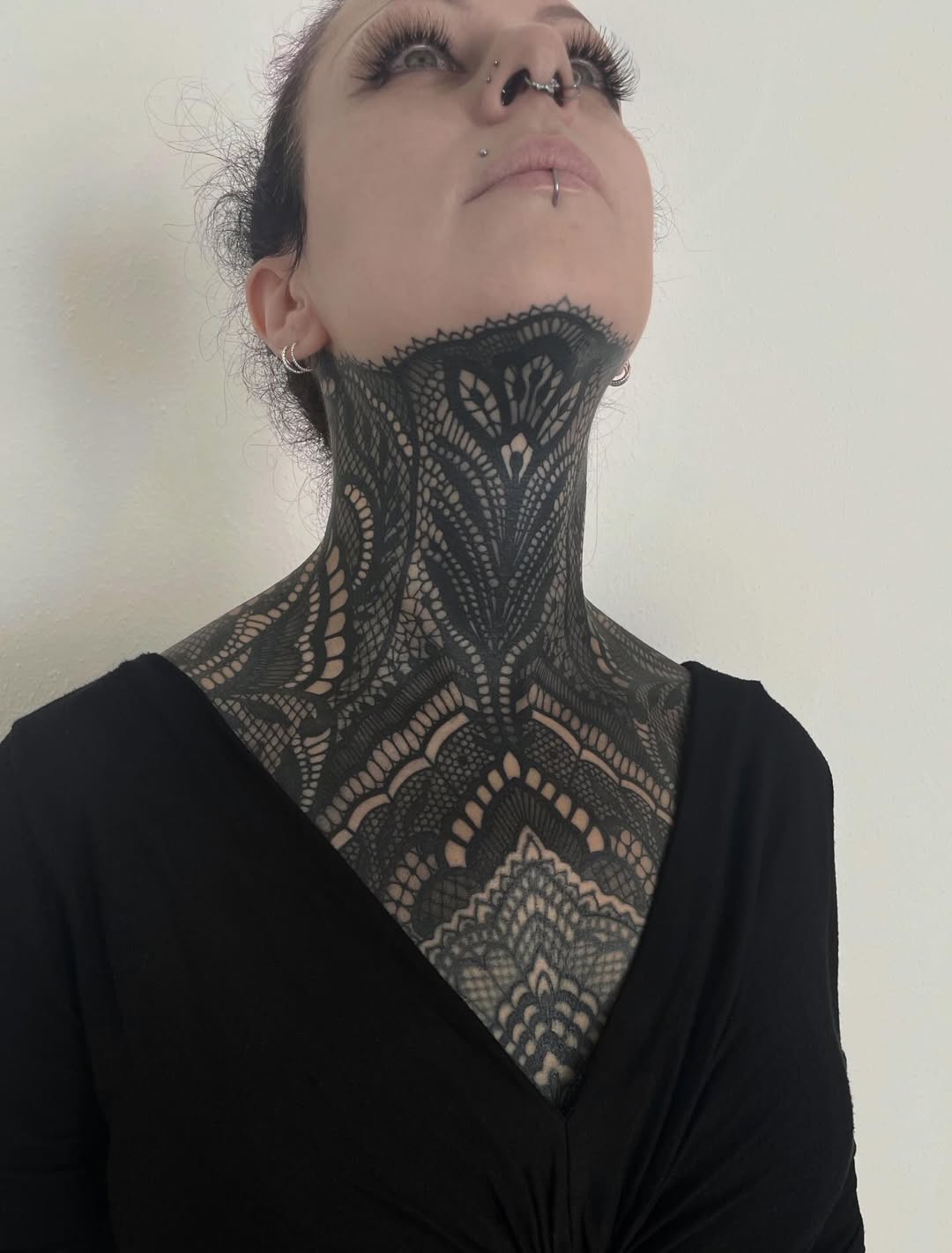 28 Lace Tattoo Ideas: Elegant Designs Inspired by Delicate Fabric