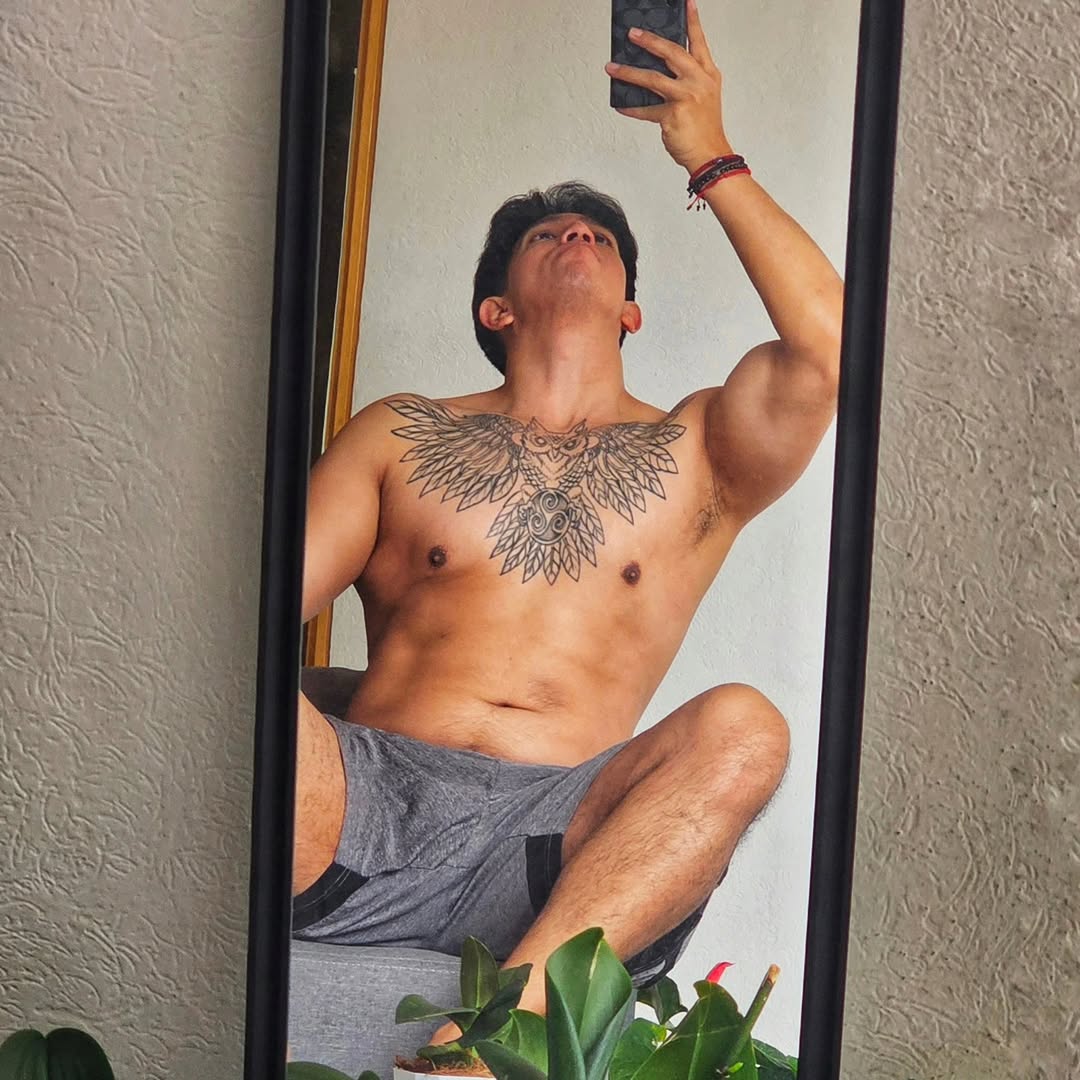 29 Chest Tattoo Men 2026 &mdash; Bold Ideas, Meaningful Symbols, and Modern Styles