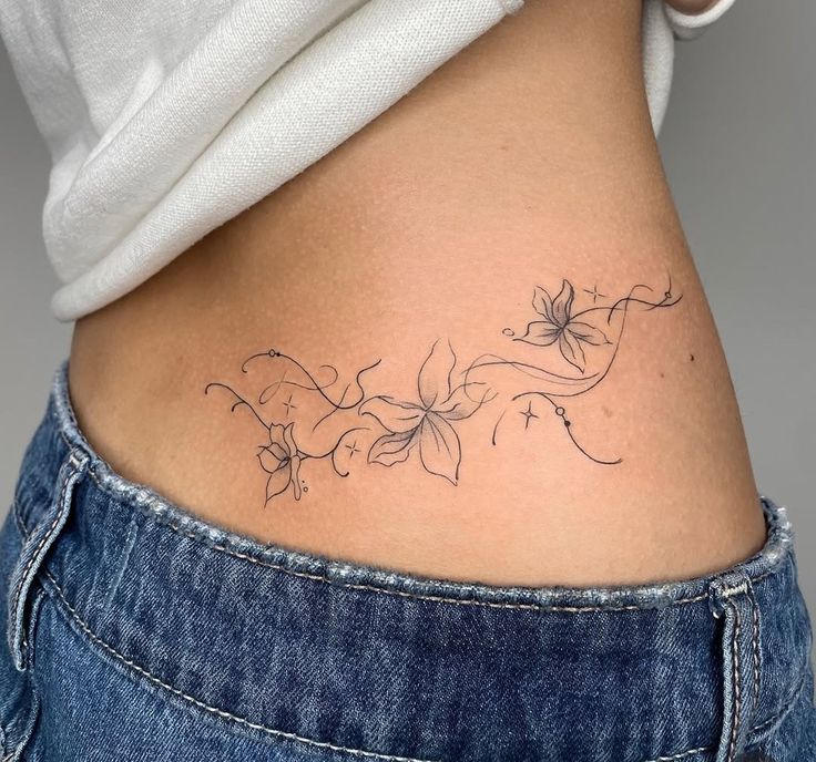 29 Lower Back Tattoo Ideas: Elegant, Bold, and Modern Designs for Women