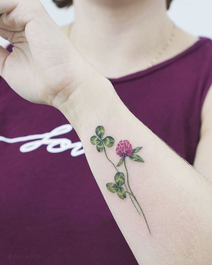 29 Clover Tattoo Ideas: Timeless Symbols of Luck, Love, and Identity