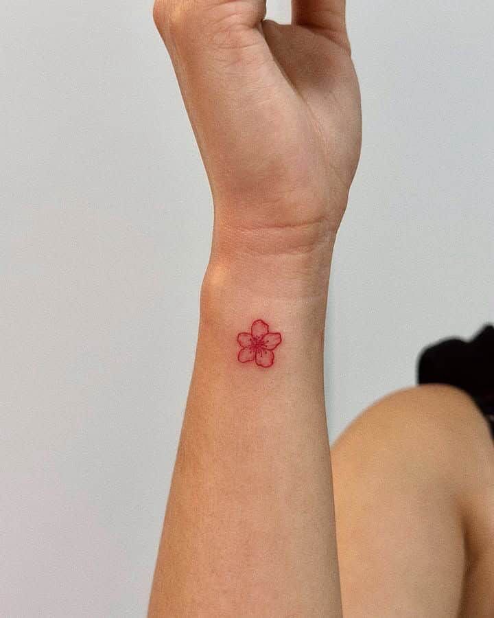 30 Tiny Tattoo Ideas 2026: Minimal Ink With Maximum Meaning