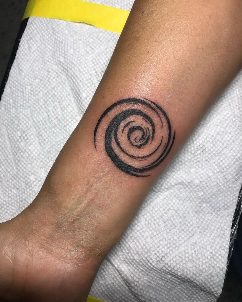 31 Spiral Tattoo Ideas 2026: Modern Flow Meets Timeless Meaning