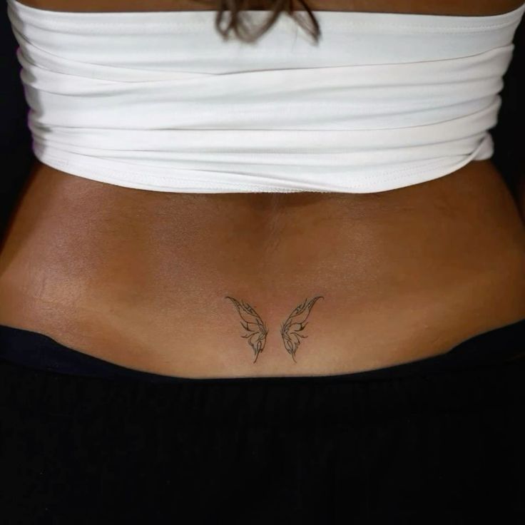 29 Lower Back Tattoo Ideas: Elegant, Bold, and Modern Designs for Women