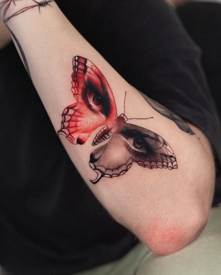 30 Moth Tattoo Ideas 2026: Dark Beauty, Lunar Symbolism & Modern Ink Trends