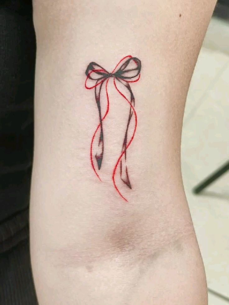 28 Bow Tattoo Ideas 2026: Feminine, Playful & Timeless Designs for Women