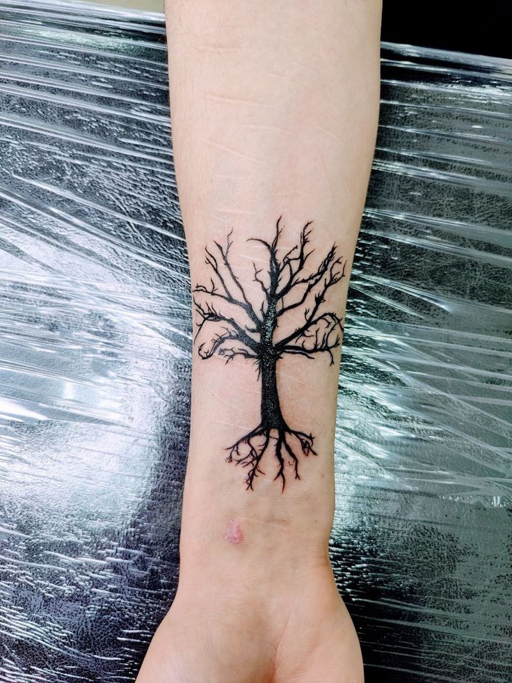 29 Poison Tree Tattoo Ideas 2026: Dark Symbolism, Roots, and Modern Ink Trends