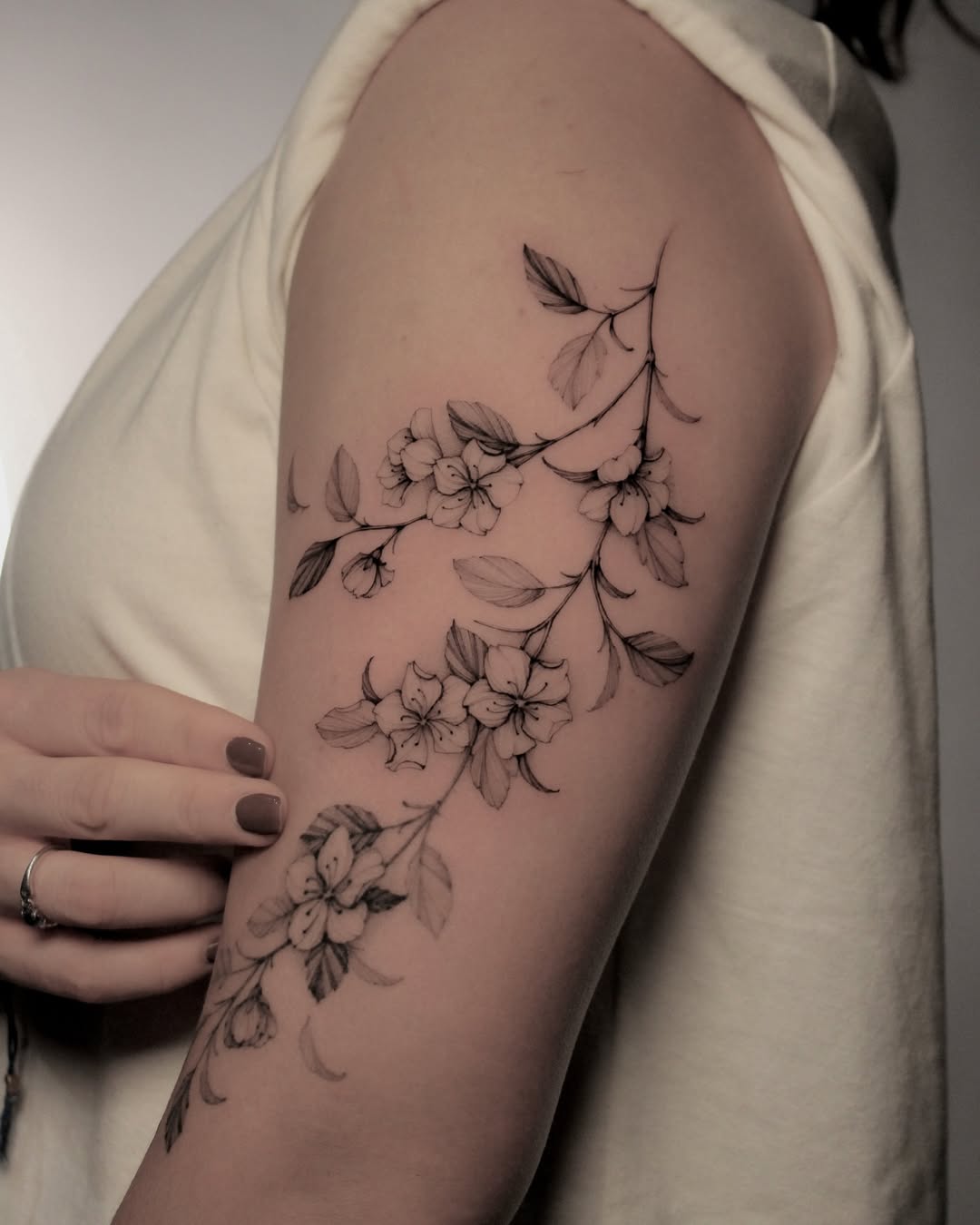 27 Cherry Blossom Tattoo Ideas 2026: Timeless Japanese Elegance Reimagined