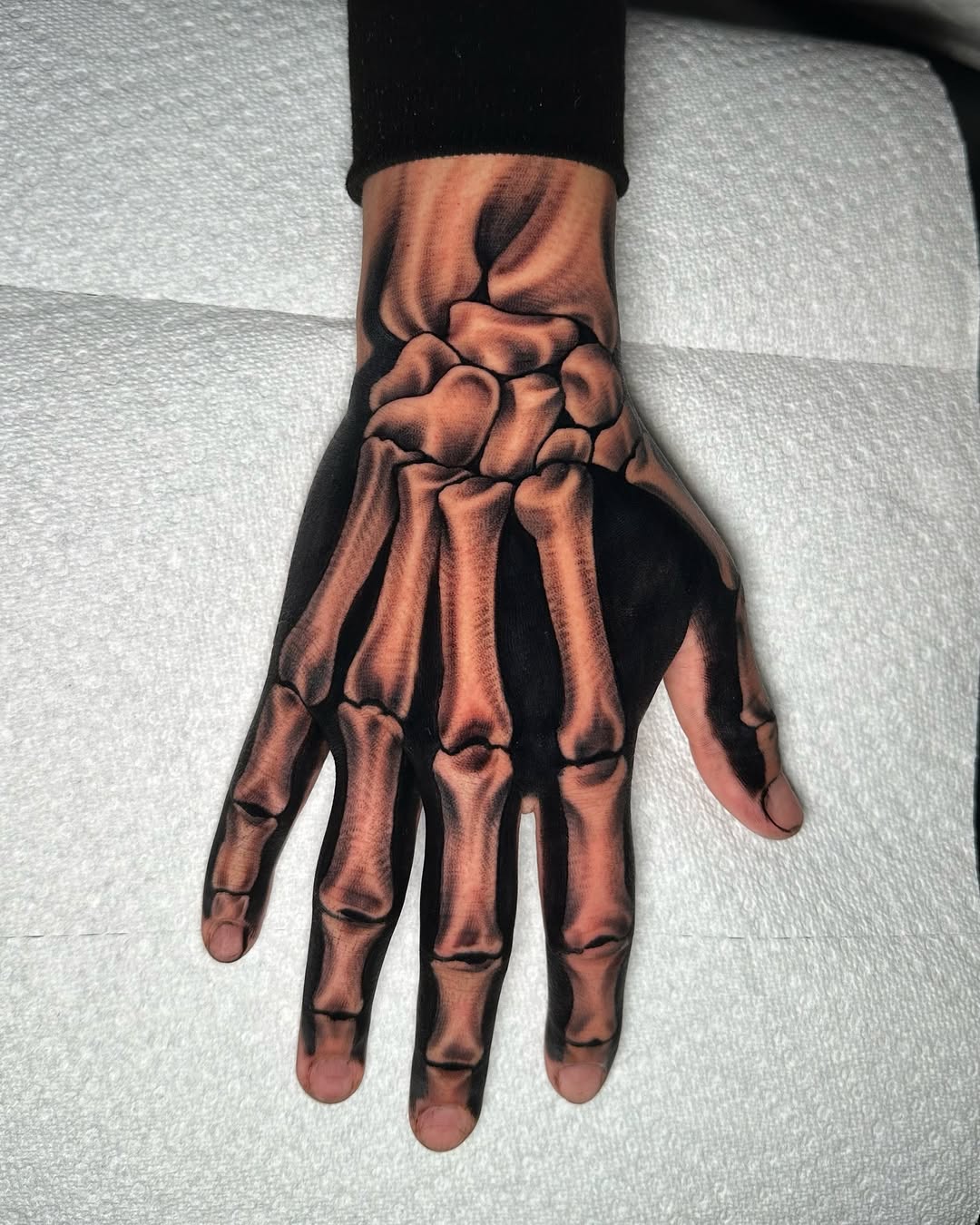 28 Skeleton Hand Tattoo Ideas 2026: Bold Ink That Blends Anatomy, Style, and Attitude