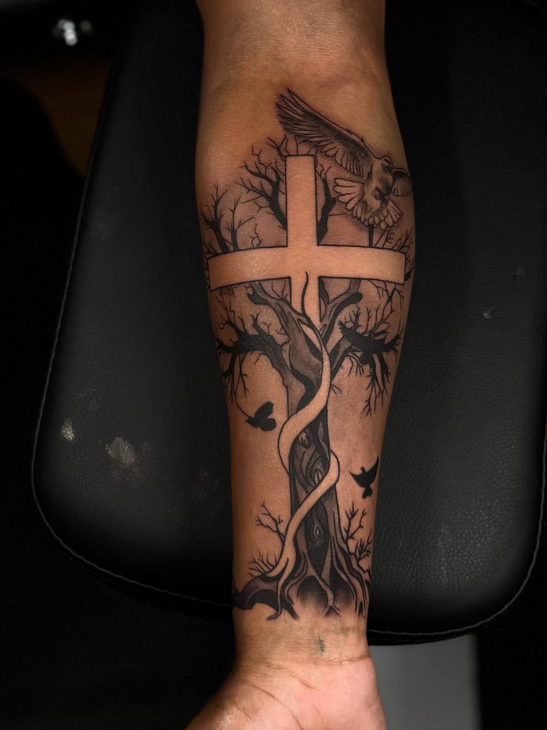 29 Poison Tree Tattoo Ideas 2026: Dark Symbolism, Roots, and Modern Ink Trends