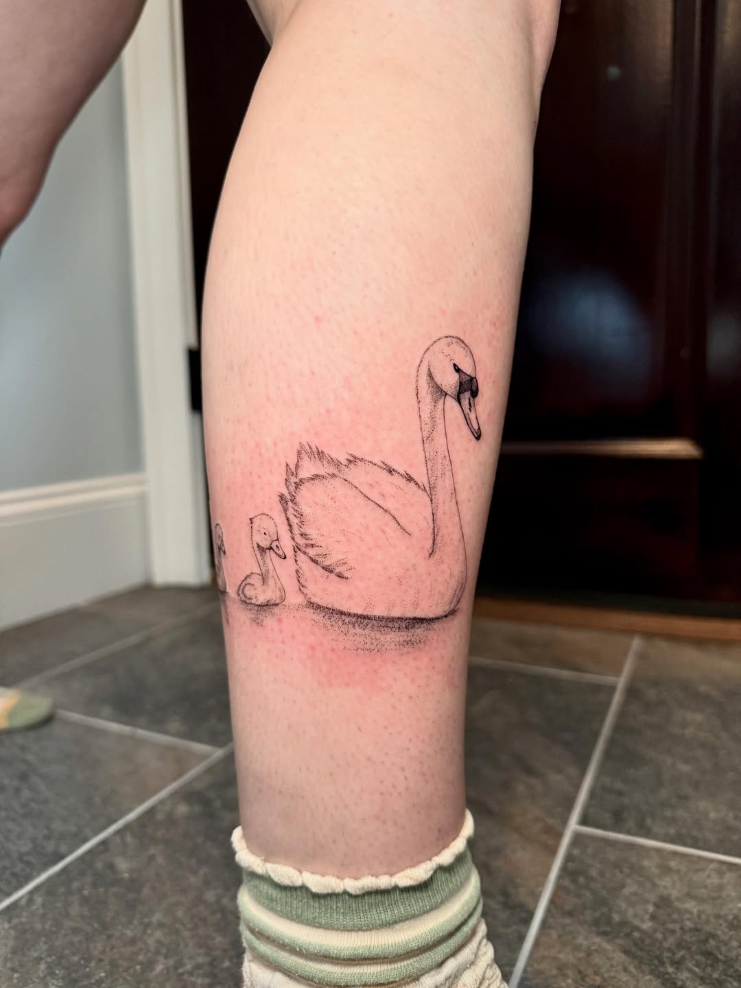 32 Swan Tattoo Ideas 2026: Elegant, Minimalist & Meaningful Designs to Inspire You