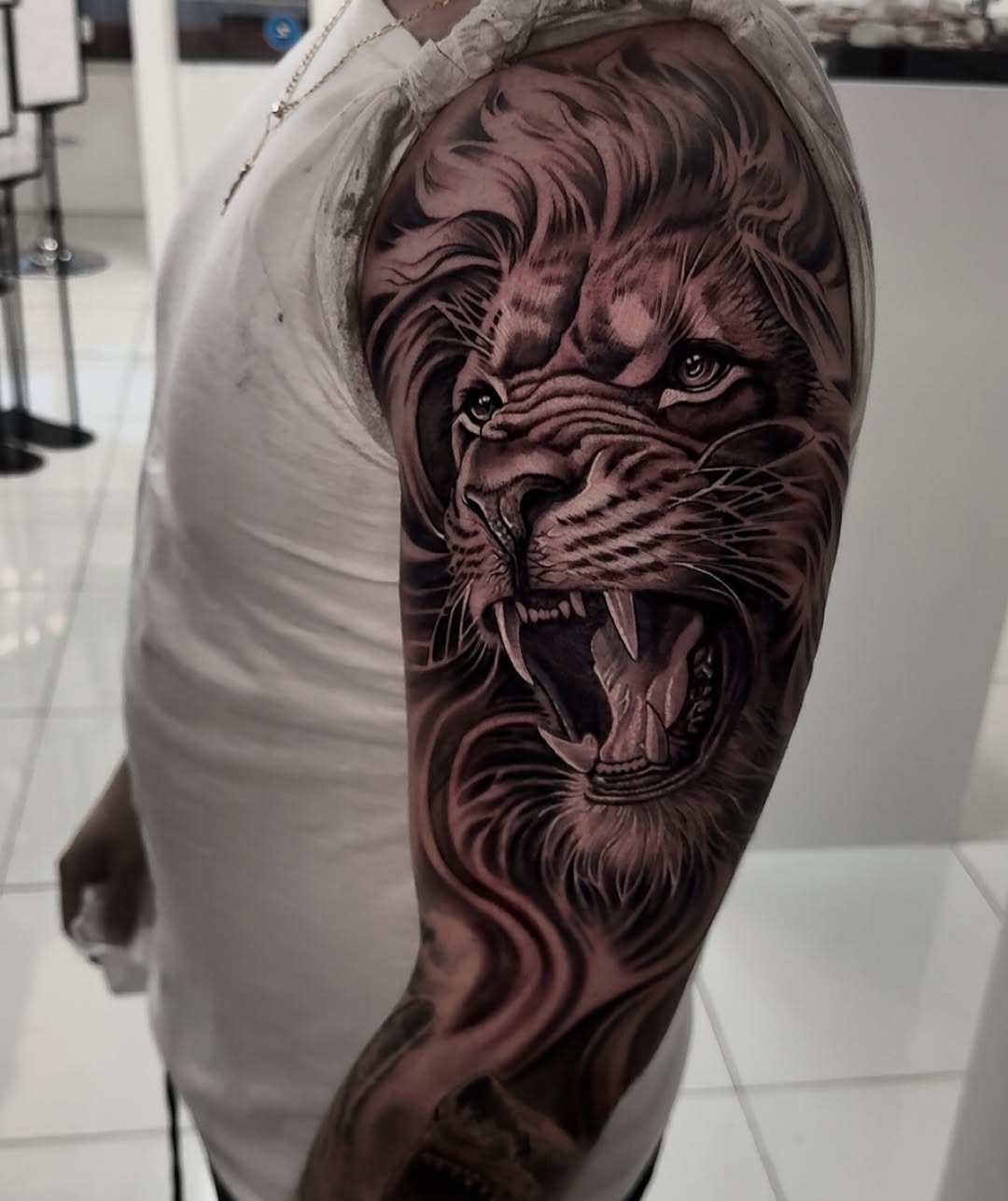 31 Lion Tattoo Ideas 2026: Bold Designs, Minimal Lines, and Timeless Symbolism