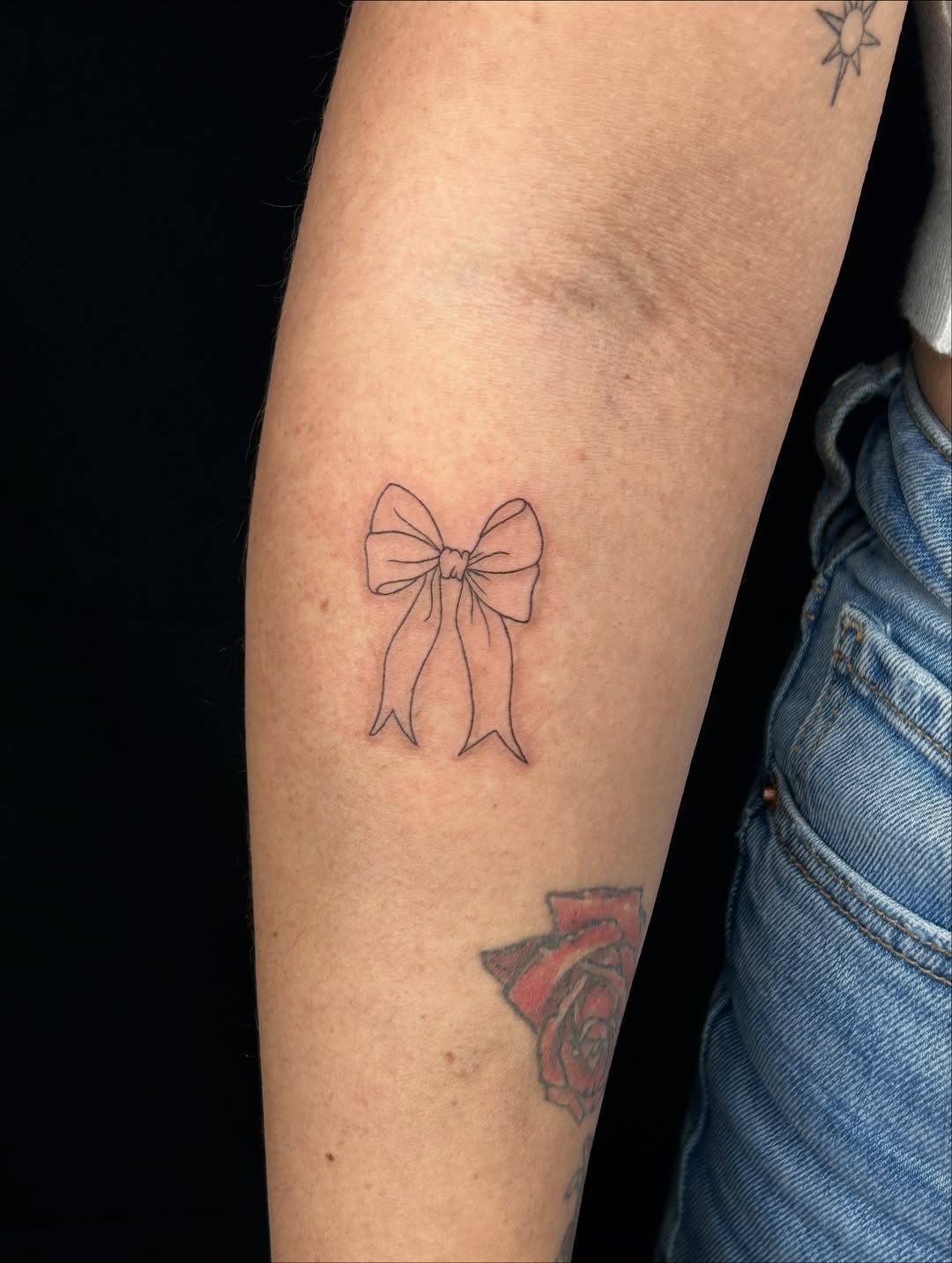 28 Bow Tattoo Ideas 2026: Feminine, Playful & Timeless Designs for Women