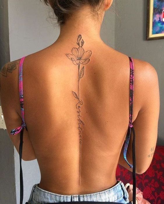30 Flower Spine Tattoo Ideas 2026: Elegant, Dainty & Meaningful Designs for Women