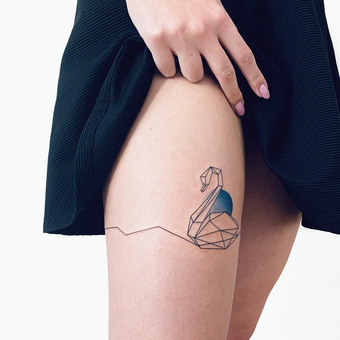 32 Swan Tattoo Ideas 2026: Elegant, Minimalist & Meaningful Designs to Inspire You