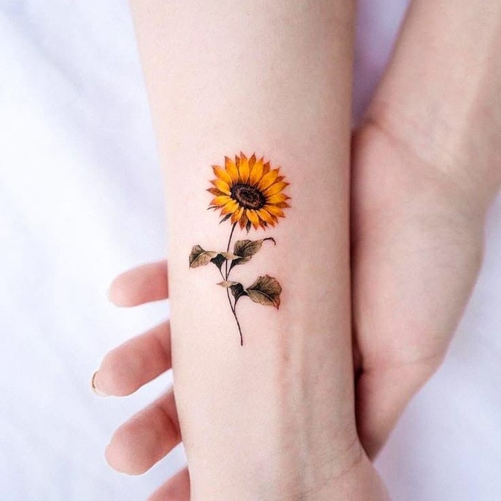 28 Sunflower Tattoo Ideas 2026: Bright, Minimal, And Meaningful Designs For Every Style