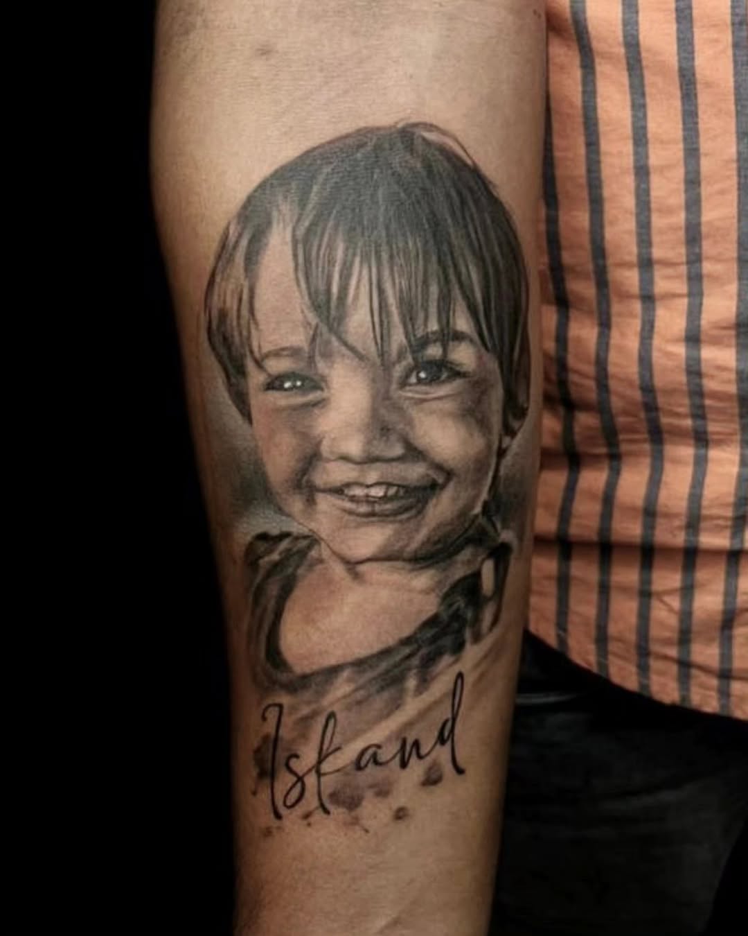 30 Portrait Tattoo Ideas 2026: Realistic Designs, Family Tributes, Pet Tattoos And Creative Styles