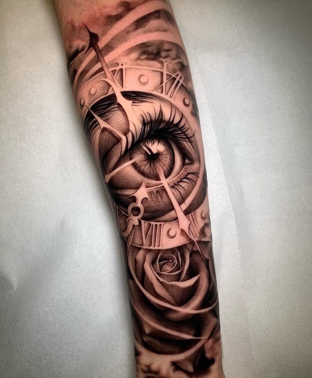 29 Eye Tattoo Ideas 2026: Symbolism, Style, and Bold Placement Trends