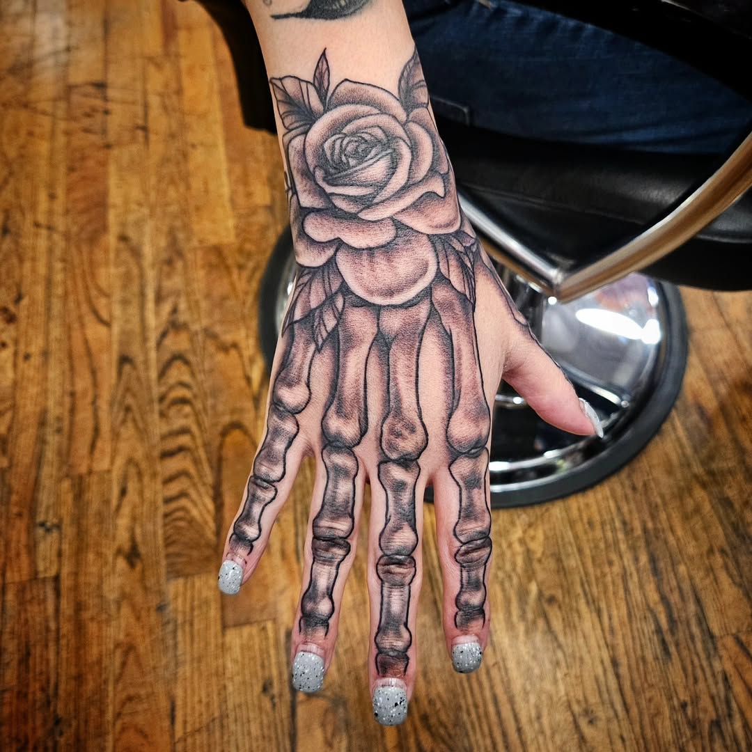 28 Skeleton Hand Tattoo Ideas 2026: Bold Ink That Blends Anatomy, Style, and Attitude