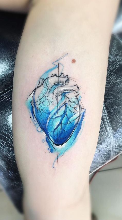 29 Blue Tattoo Ideas 2026: From Delft-Inspired Ink to Modern Aesthetic Statements