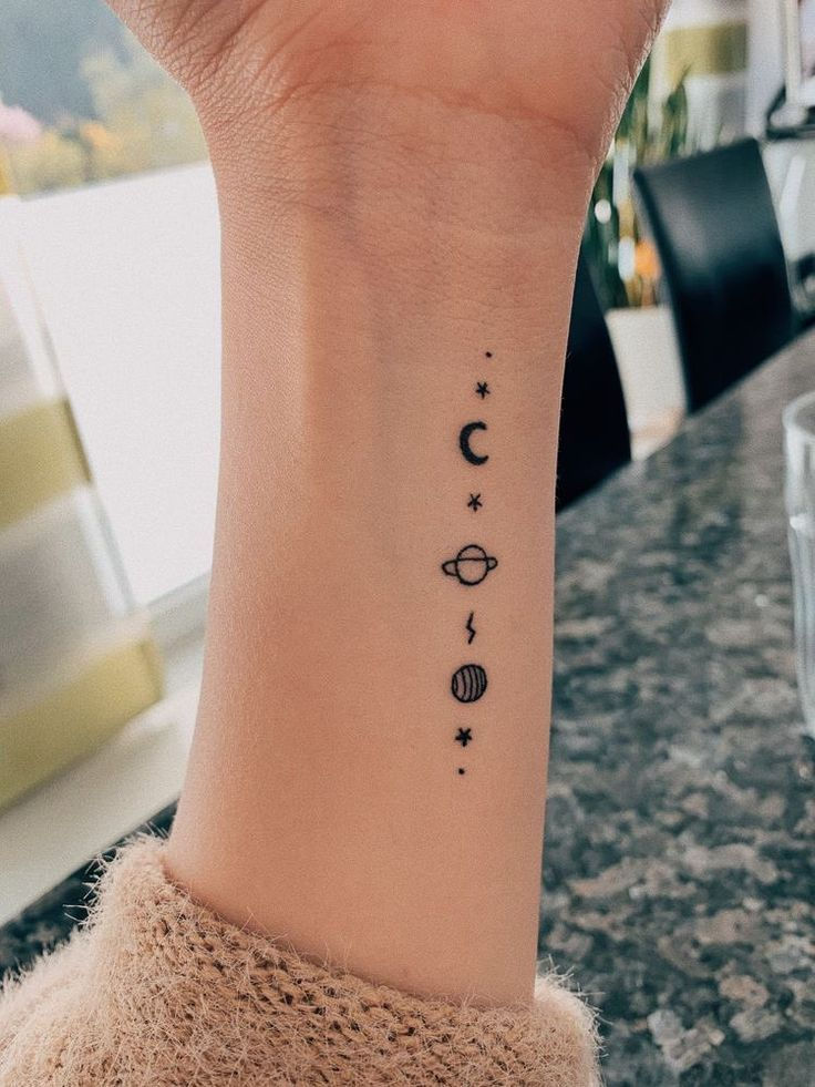 33 Easy Tattoo Ideas 2026: Minimal, Meaningful & Totally Wearable